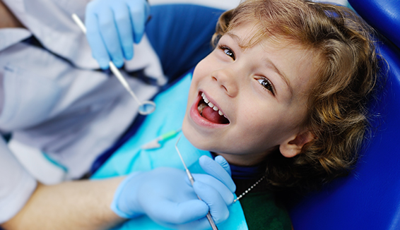 Children's and family dentistry icon